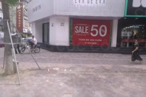 CHO THUÊ MẶT BẰNG PHỐ THÁI HÀ QUẬN ĐỐNG ĐA DT 300M2 MẶT TIỀN 10M LÀM SHOWROOM.